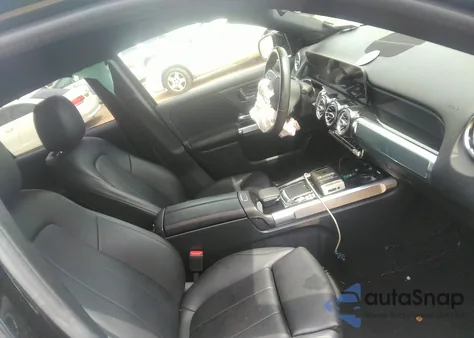 2020 Mercedes-Benz Glb 250 from USA, damaged, VIN W1N4M4GB4LW031847